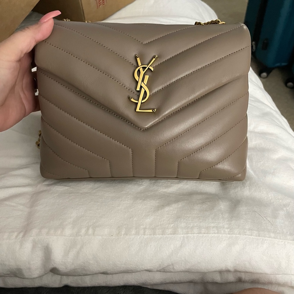 SMALL LOULOU IN TAUPE (SEASONAL COLOR)
